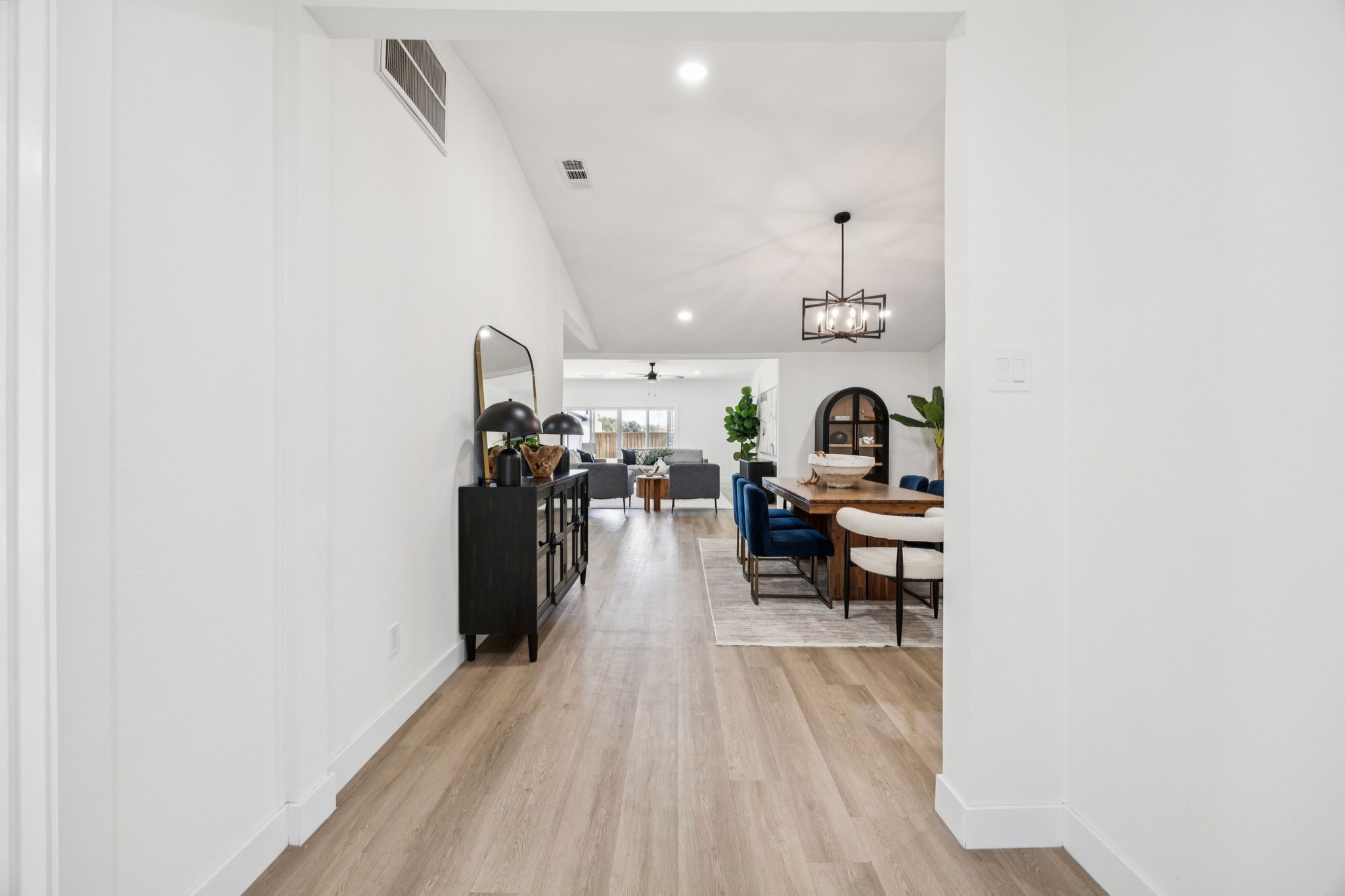 2516 Sunridge Road