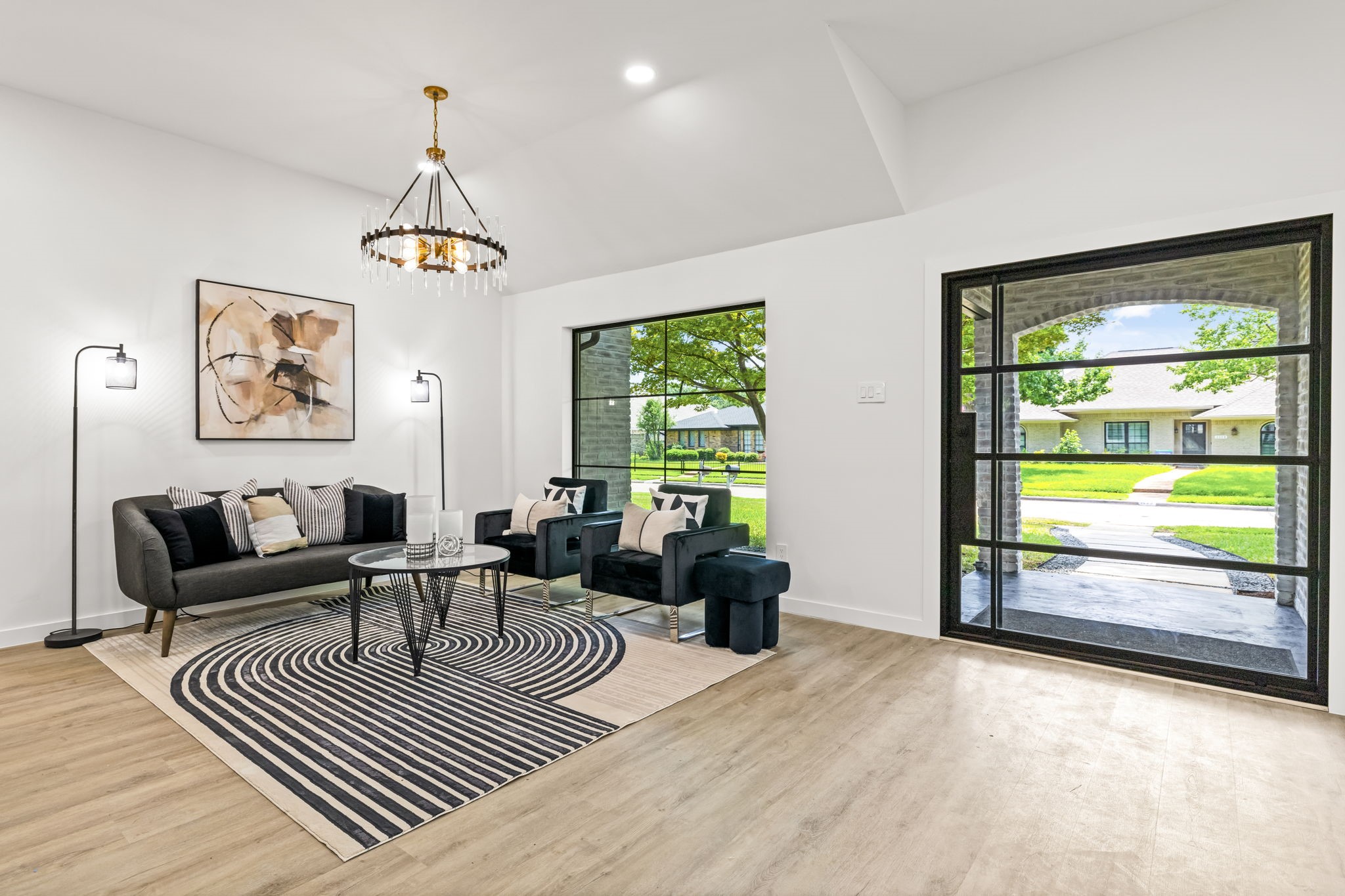 1112 Chesterton Drive
