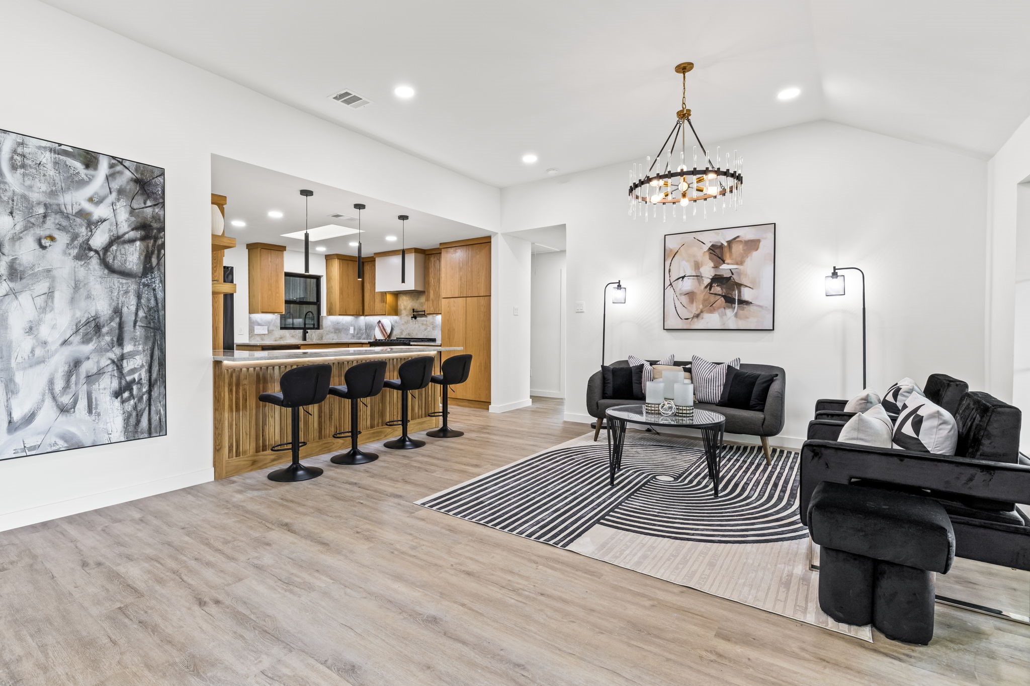 1112 Chesterton Drive