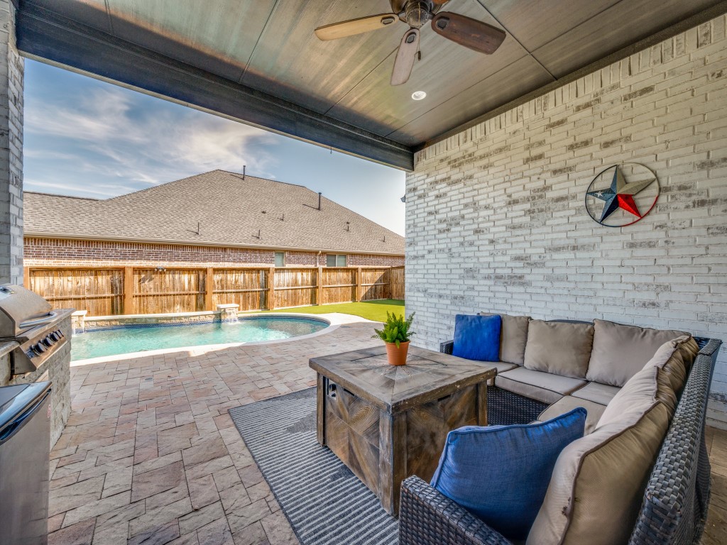 4300 Dashland Drive