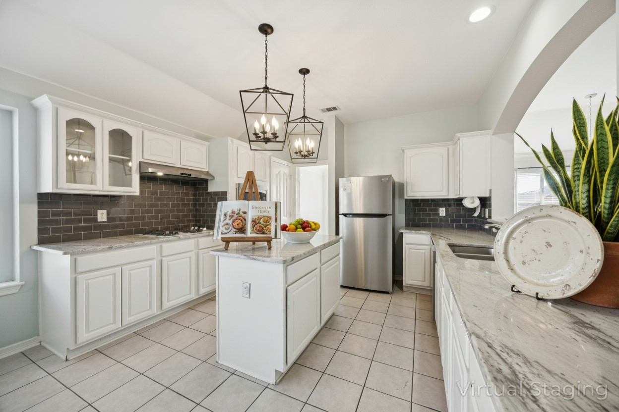 4001 Lakeside Drive