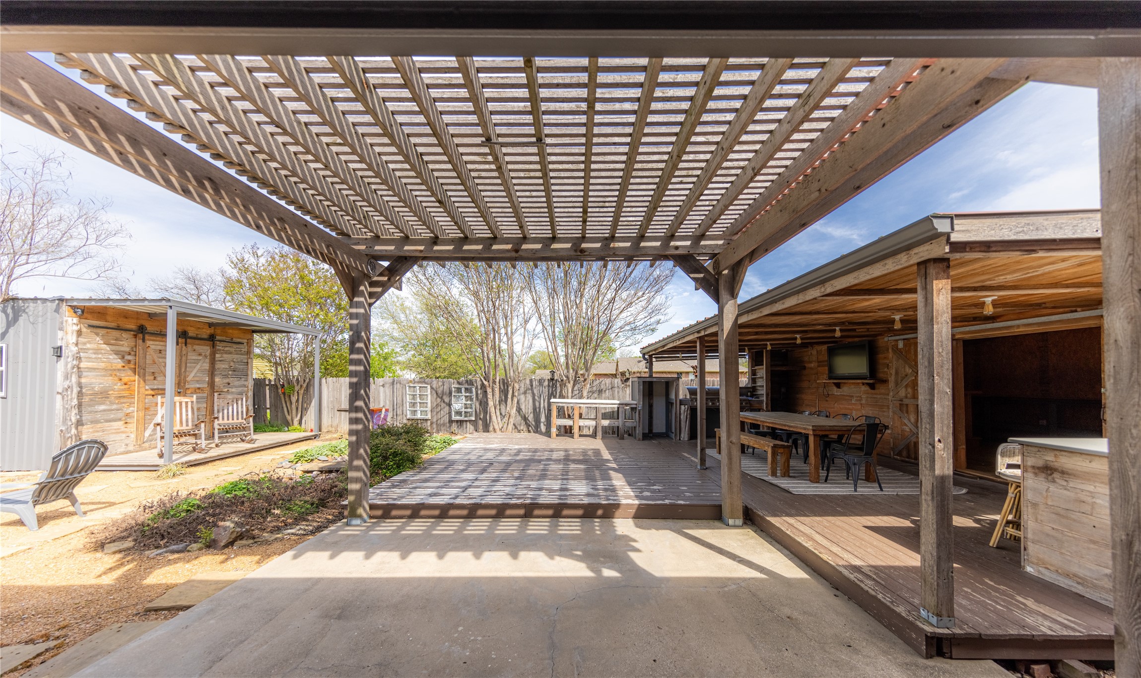 801 Dickerson Circle