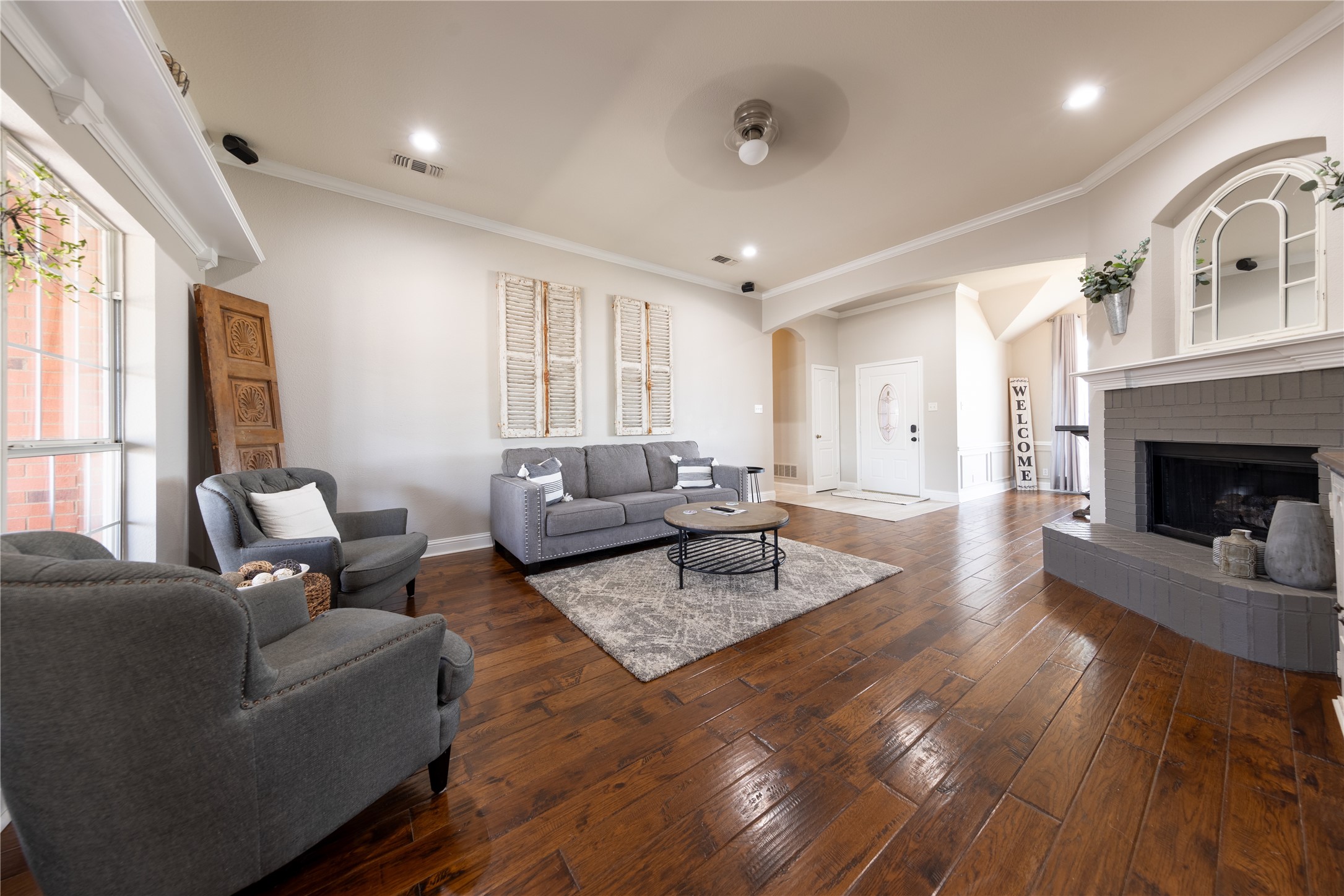 801 Dickerson Circle
