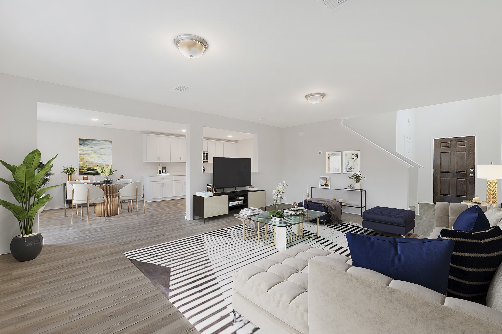 345 Huntley Street