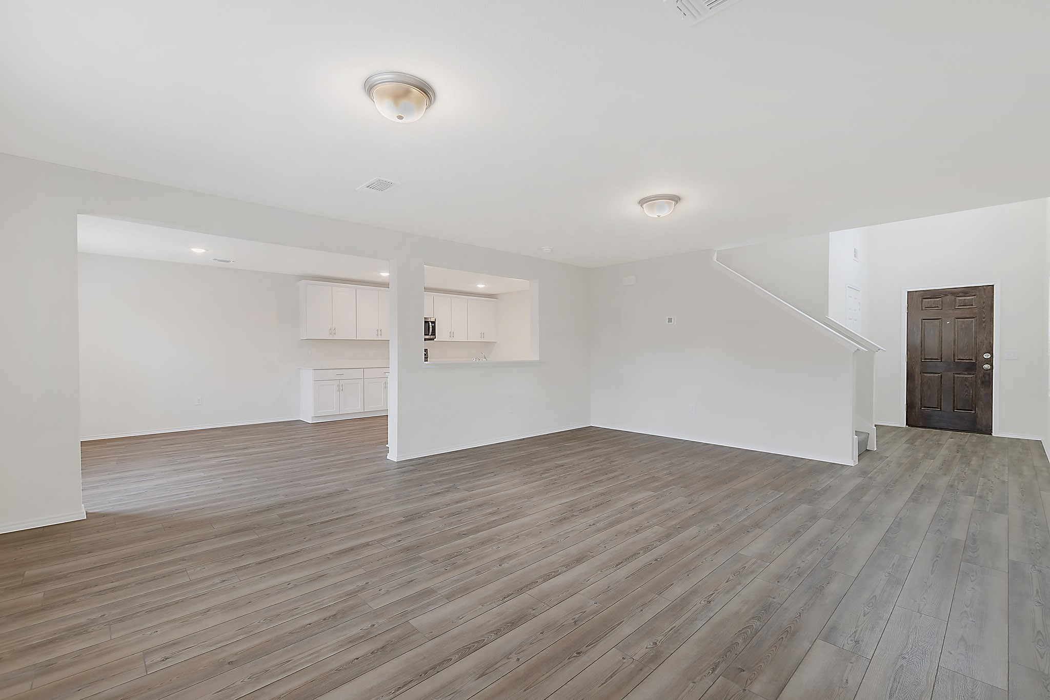 345 Huntley Street