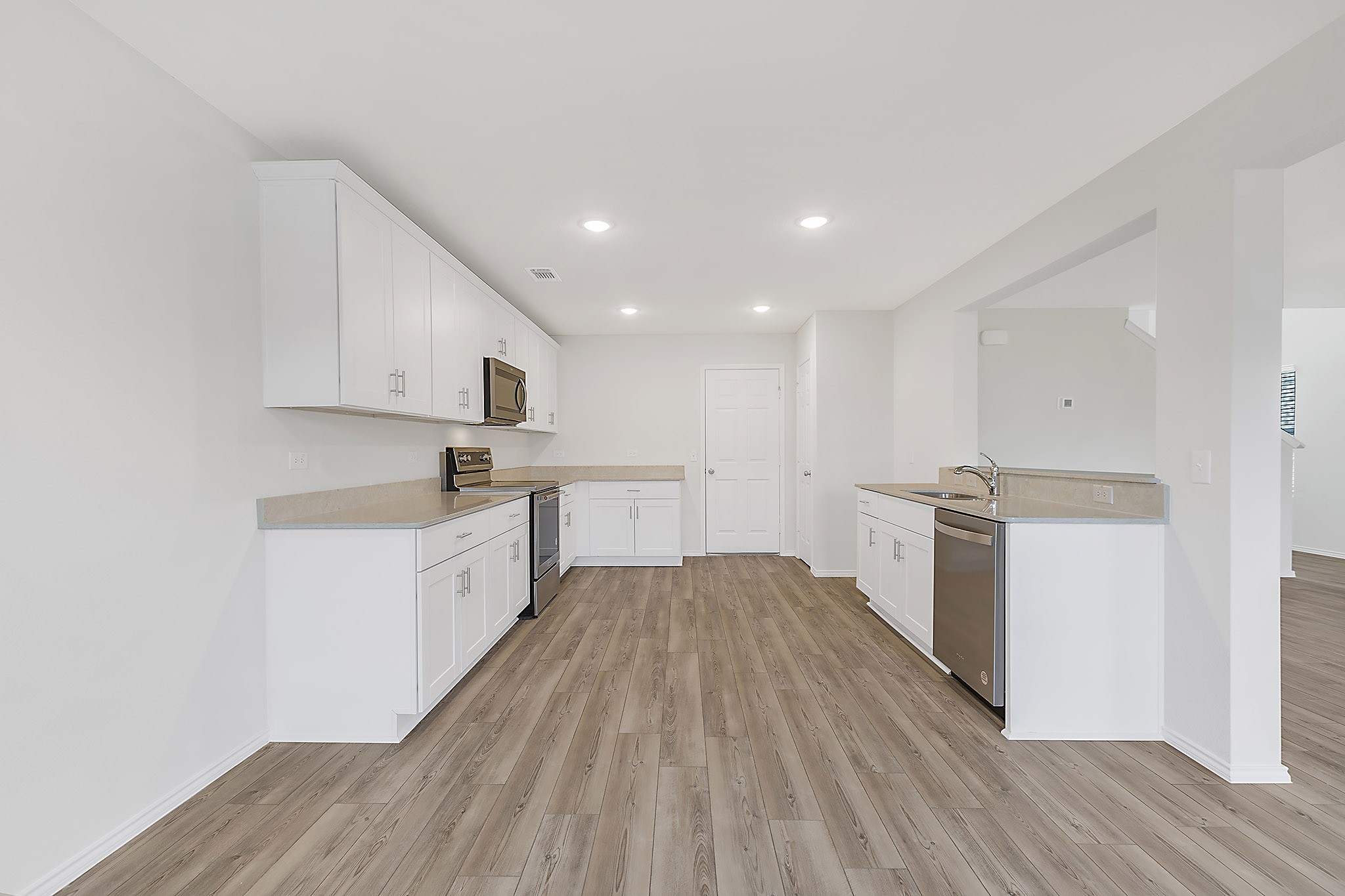 345 Huntley Street