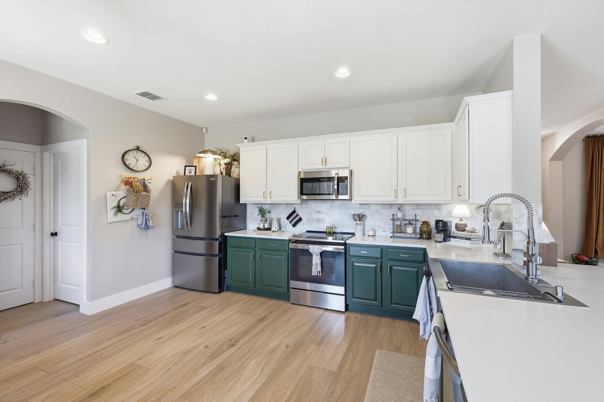 3618 Applewood Road