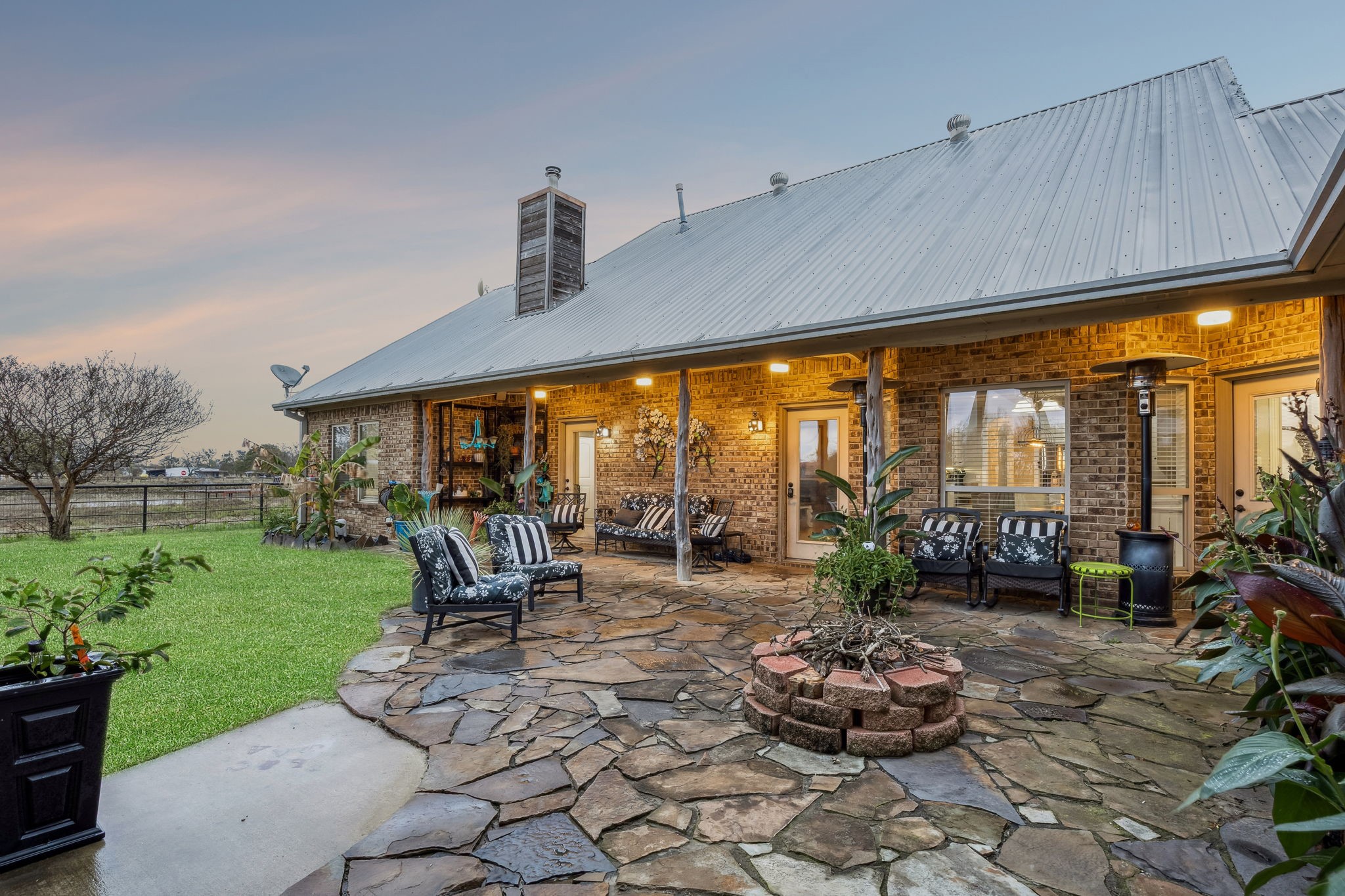 6162 Graham Point