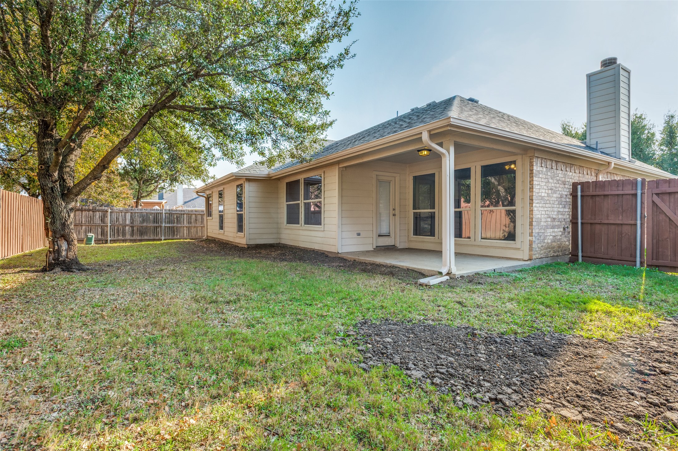 4011 Alamo Drive