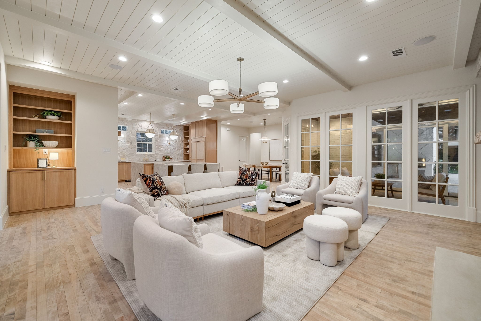 6411 Orchid Lane