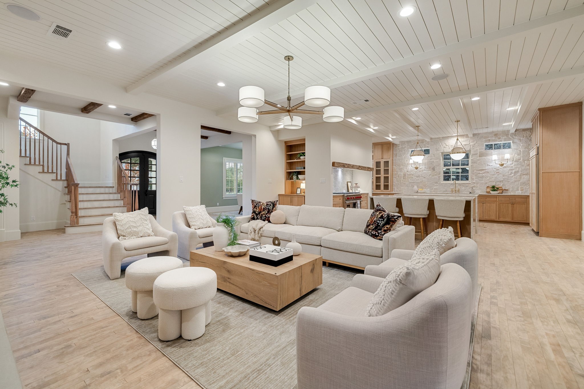 6411 Orchid Lane