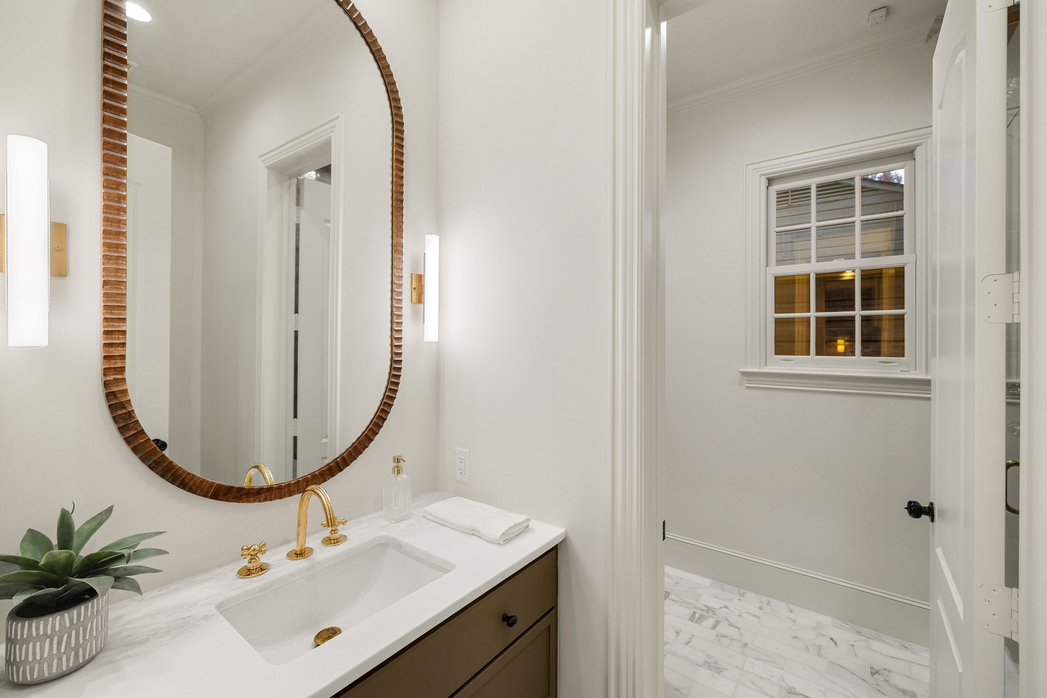 6411 Orchid Lane