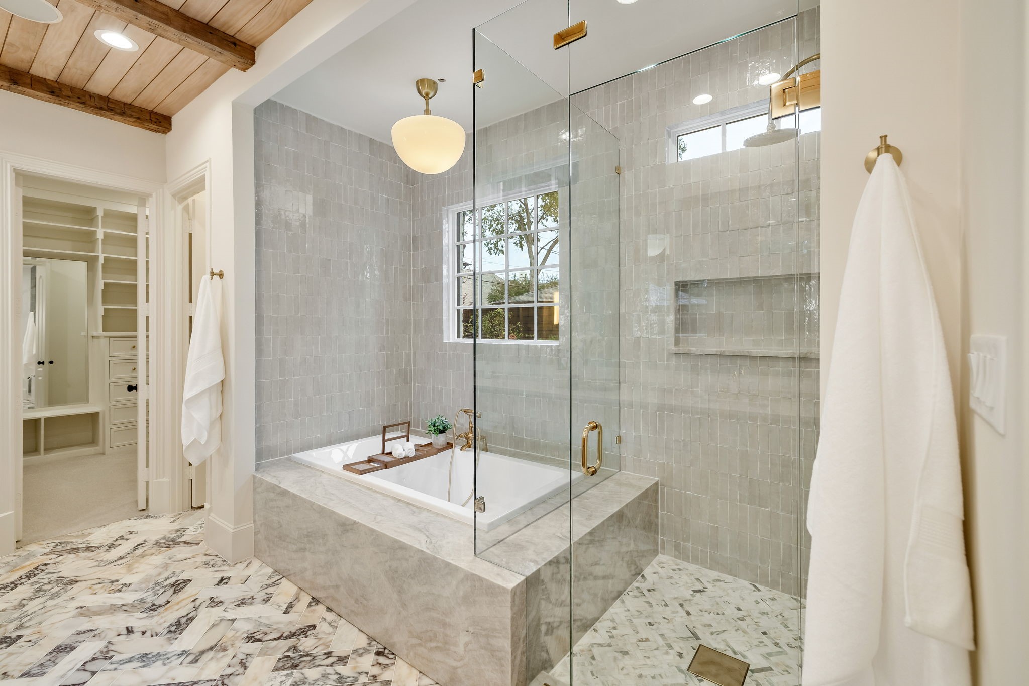 6411 Orchid Lane