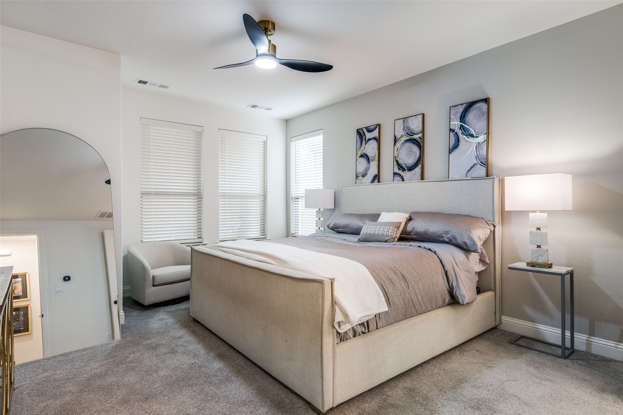 2413 Latimer Mews