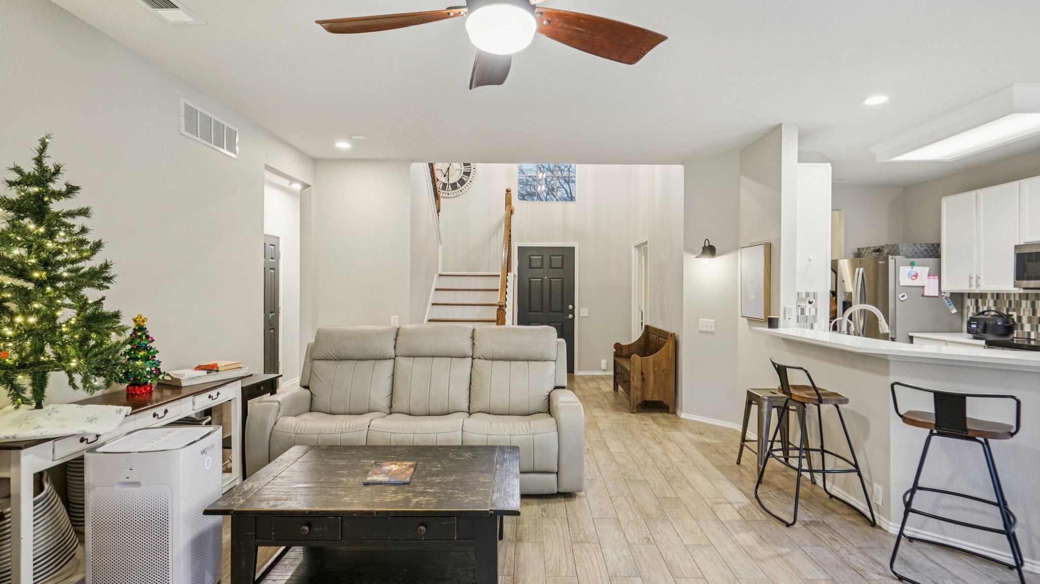 2613 Travis Drive