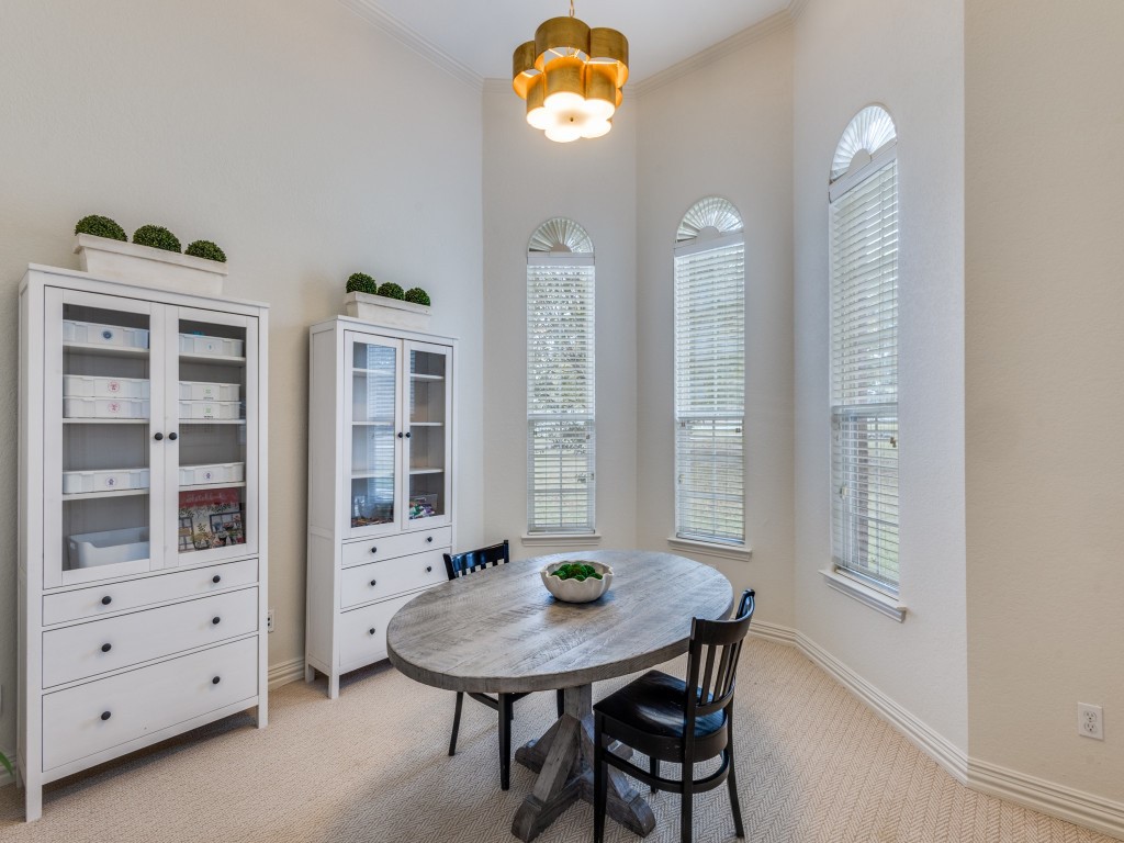 3689 Heritage Trail
