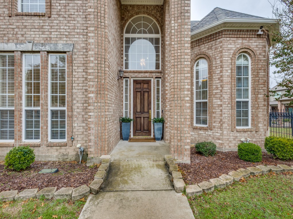 3689 Heritage Trail