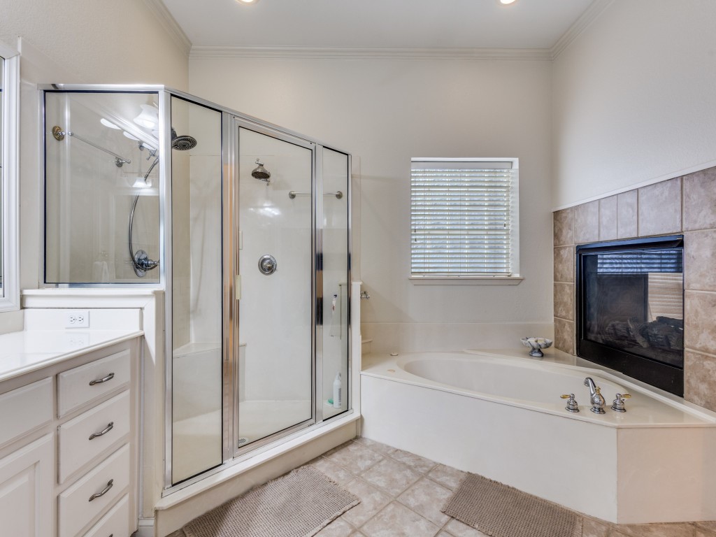 3689 Heritage Trail