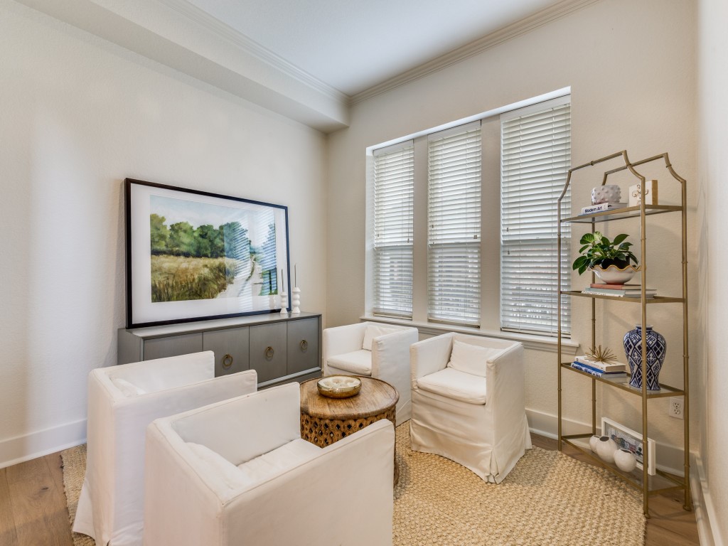 3689 Heritage Trail
