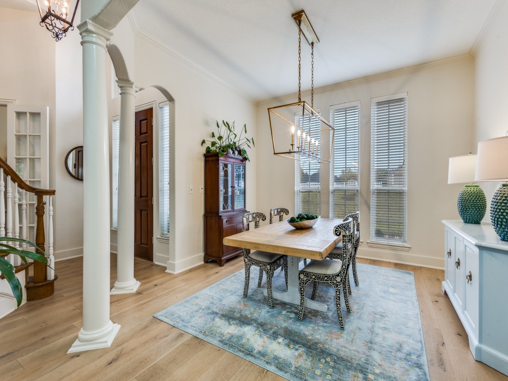 3689 Heritage Trail