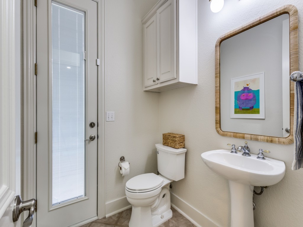 3689 Heritage Trail