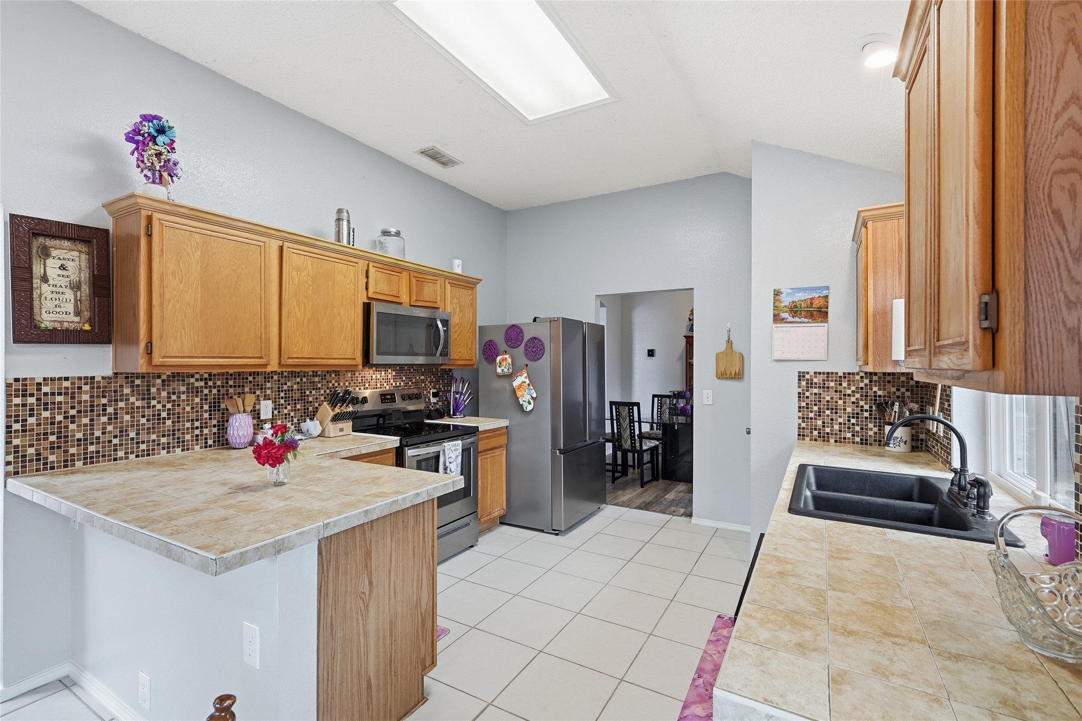 763 Winding Oak Bend