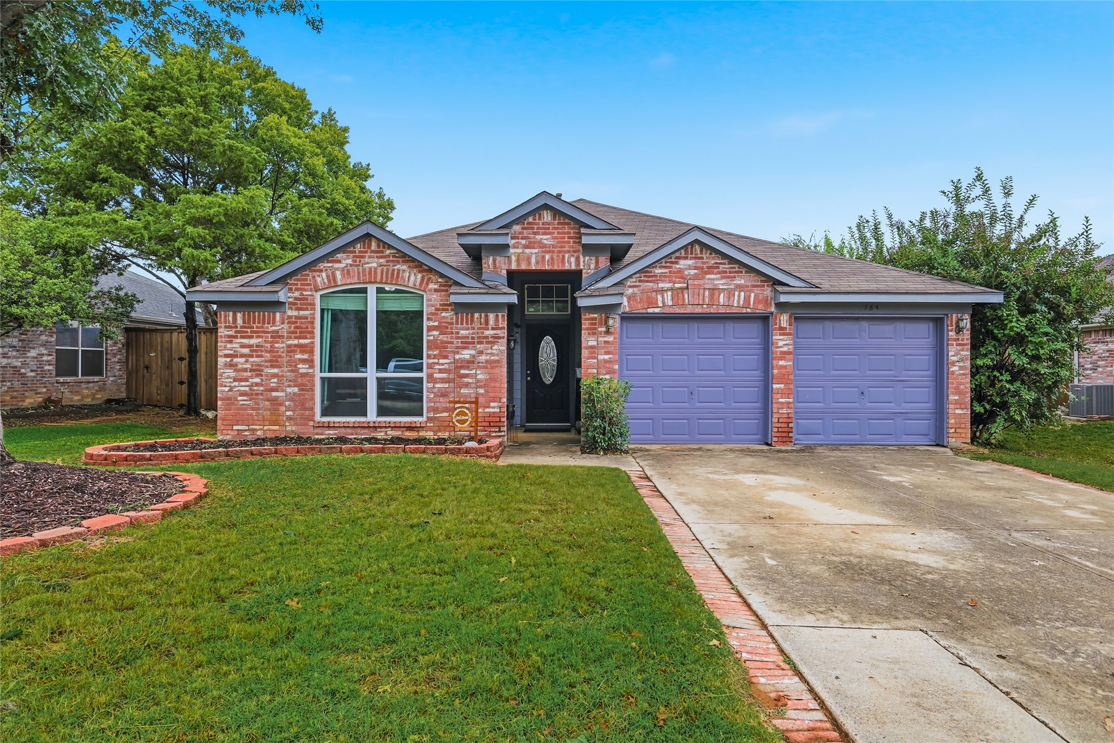 763 Winding Oak Bend