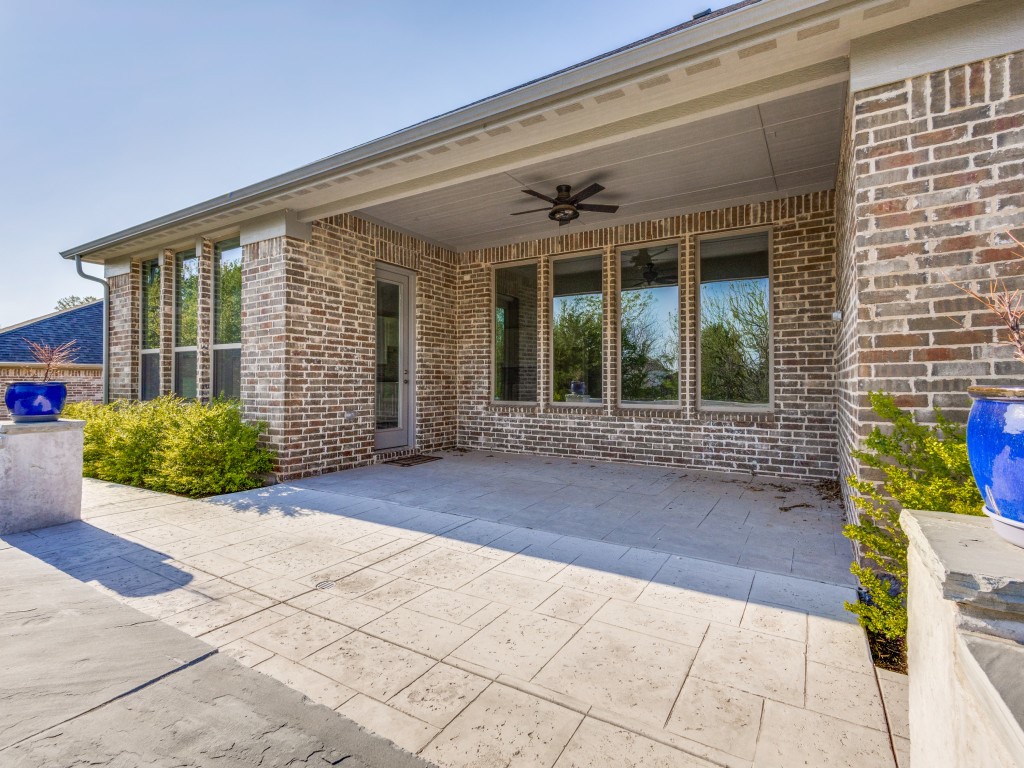 2112 Deer Run