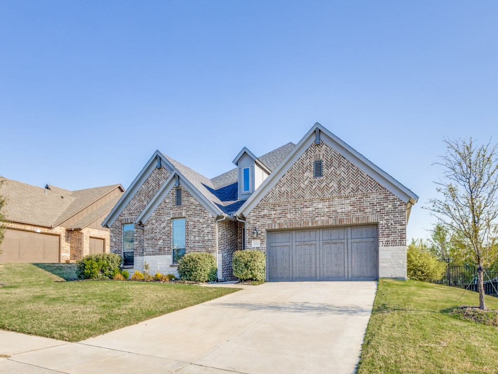2112 Deer Run