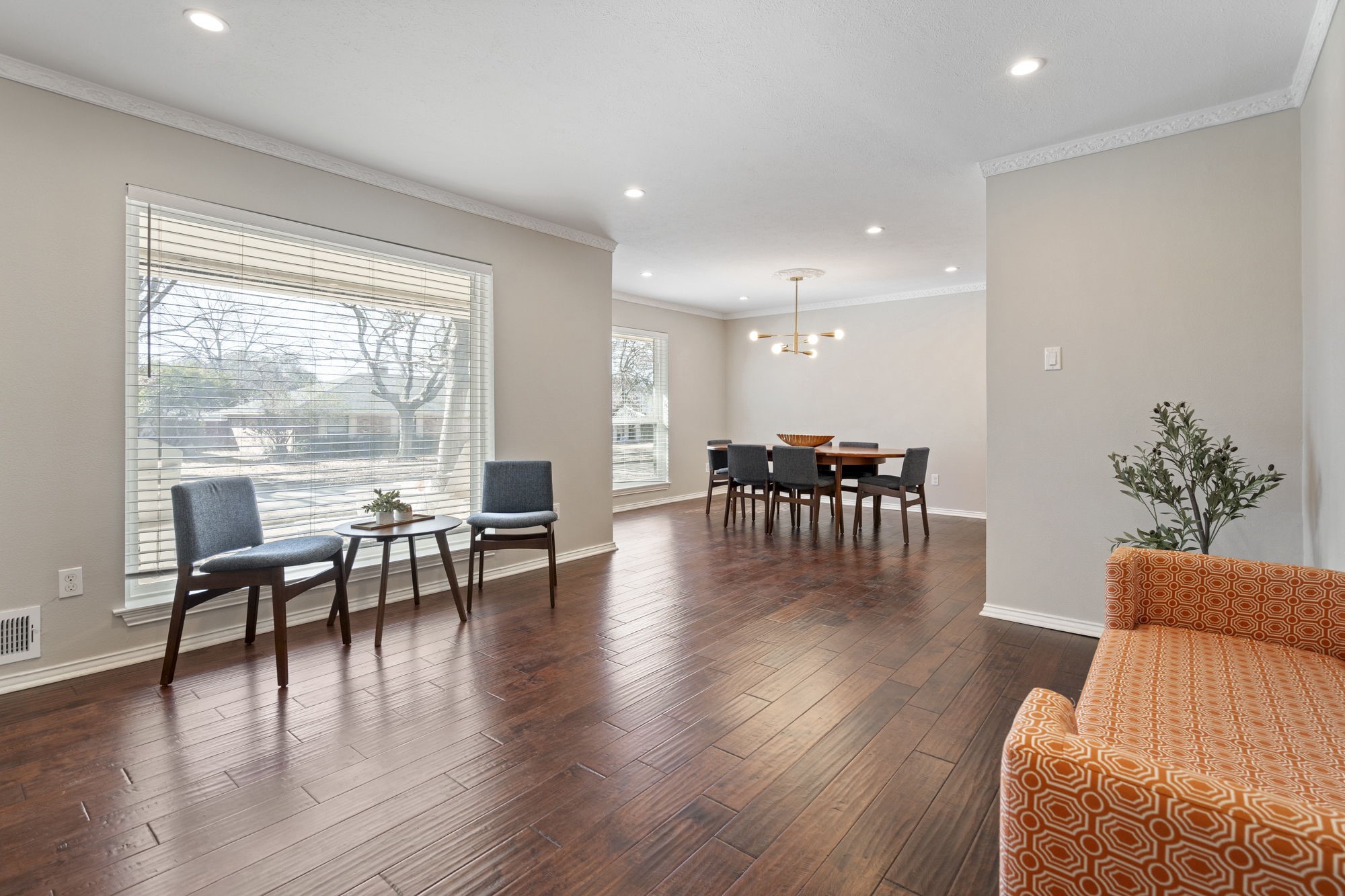 7707 La Risa Drive