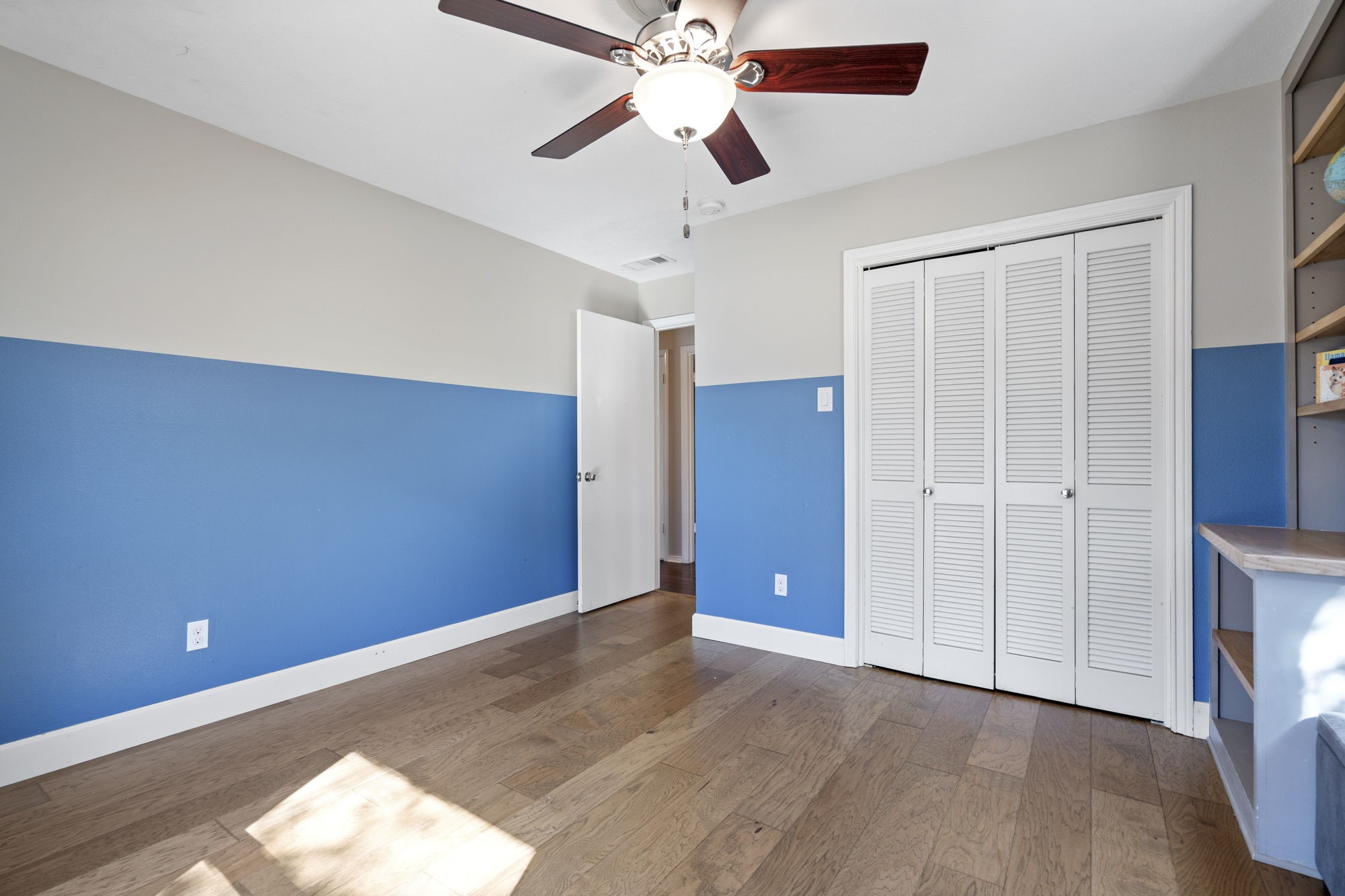 7707 La Risa Drive