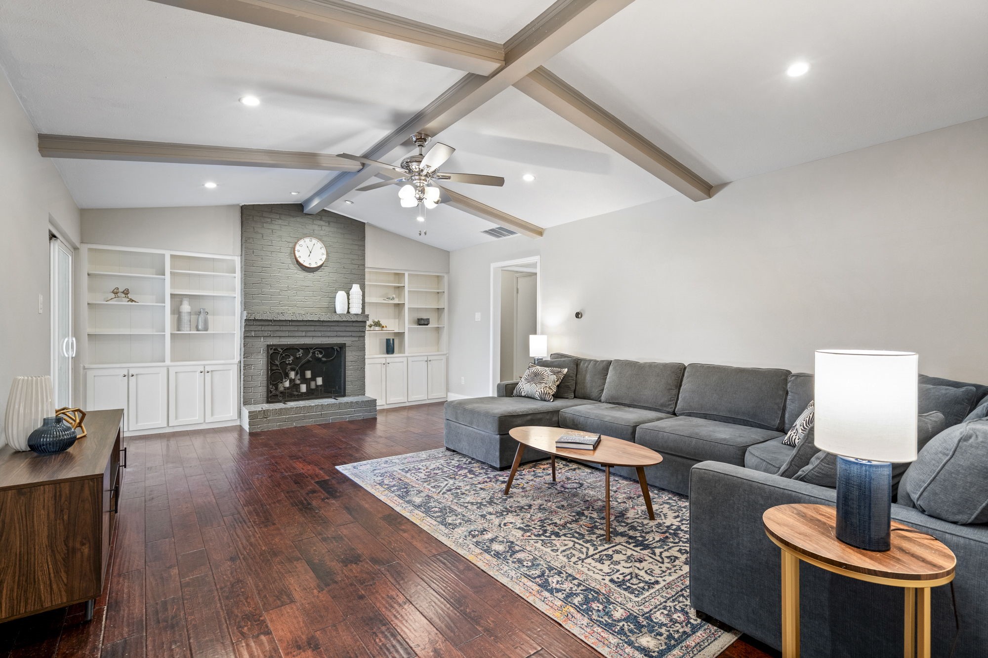 7707 La Risa Drive