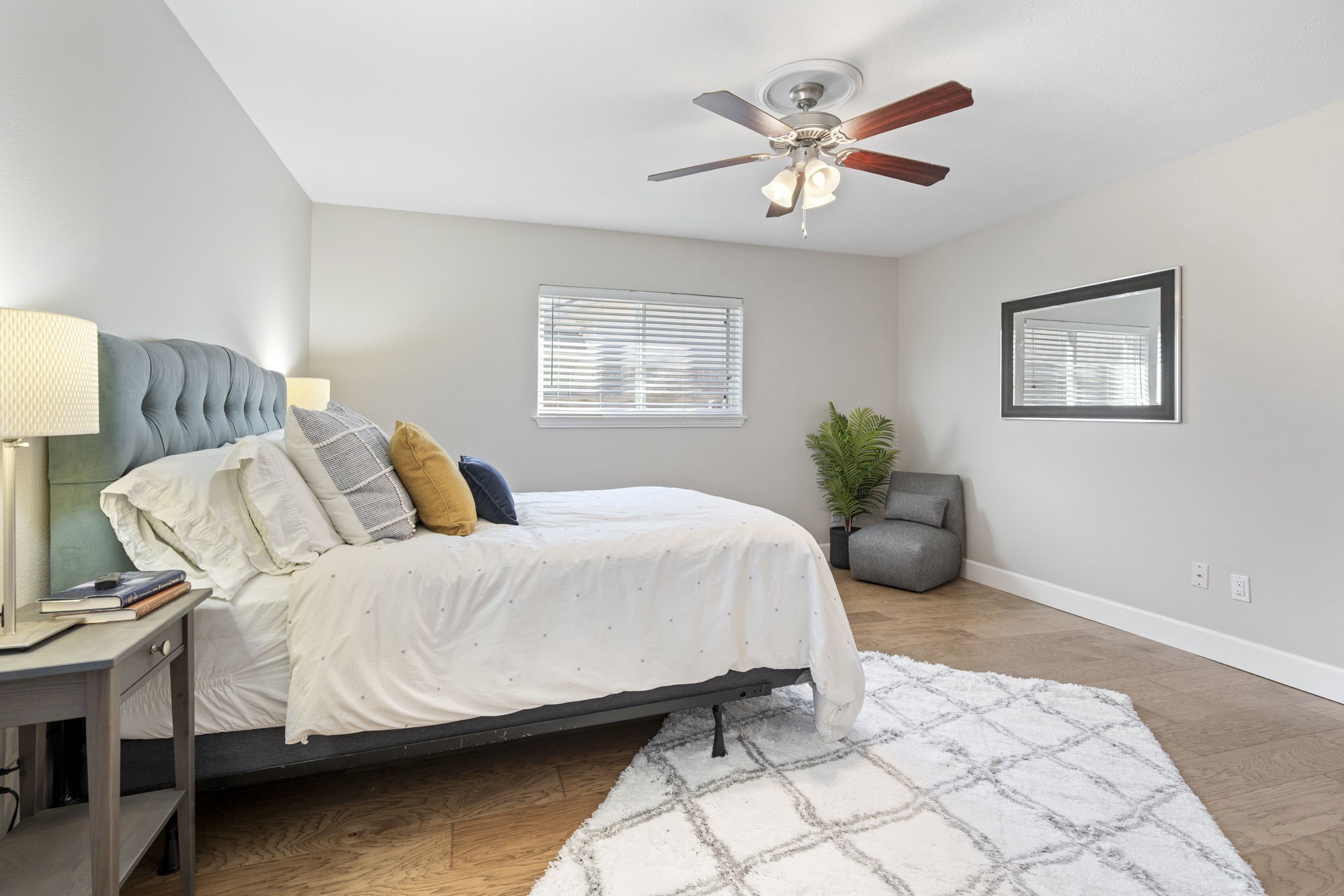 7707 La Risa Drive