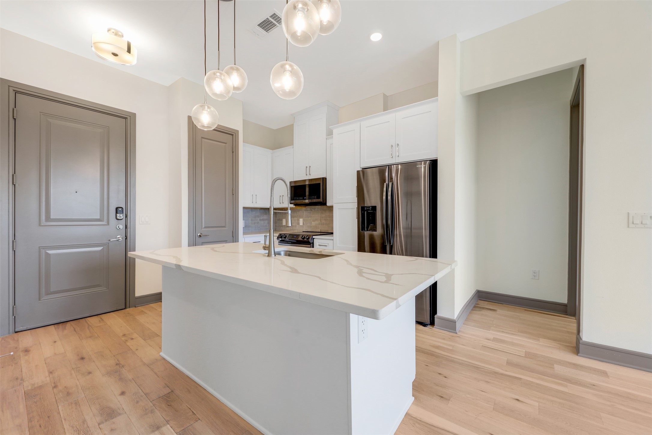 2700 Old Denton Road 2236