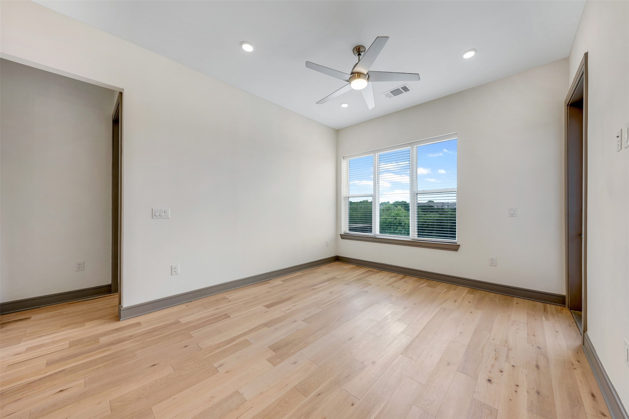 2700 Old Denton Road 2236