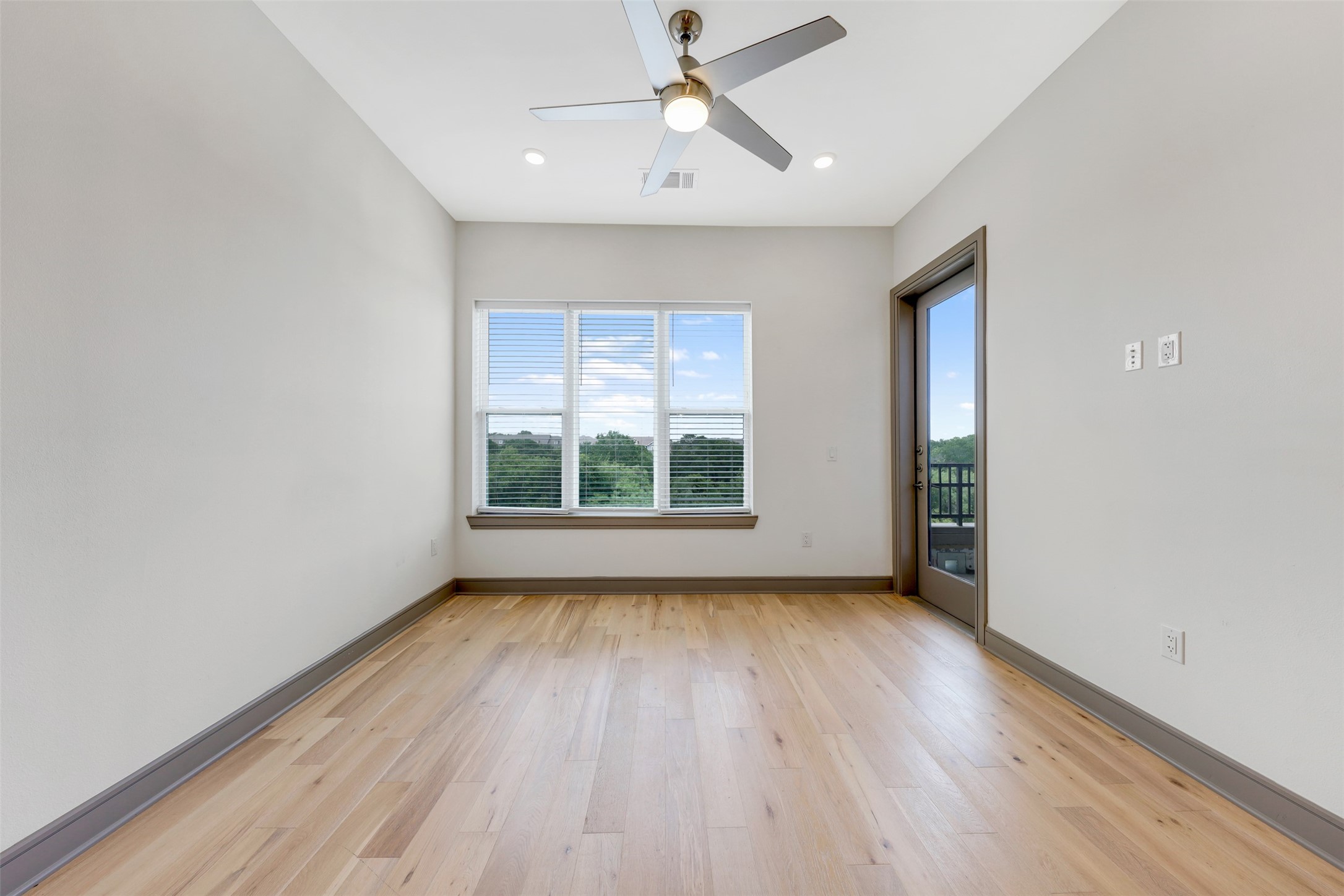 2700 Old Denton Road 2236