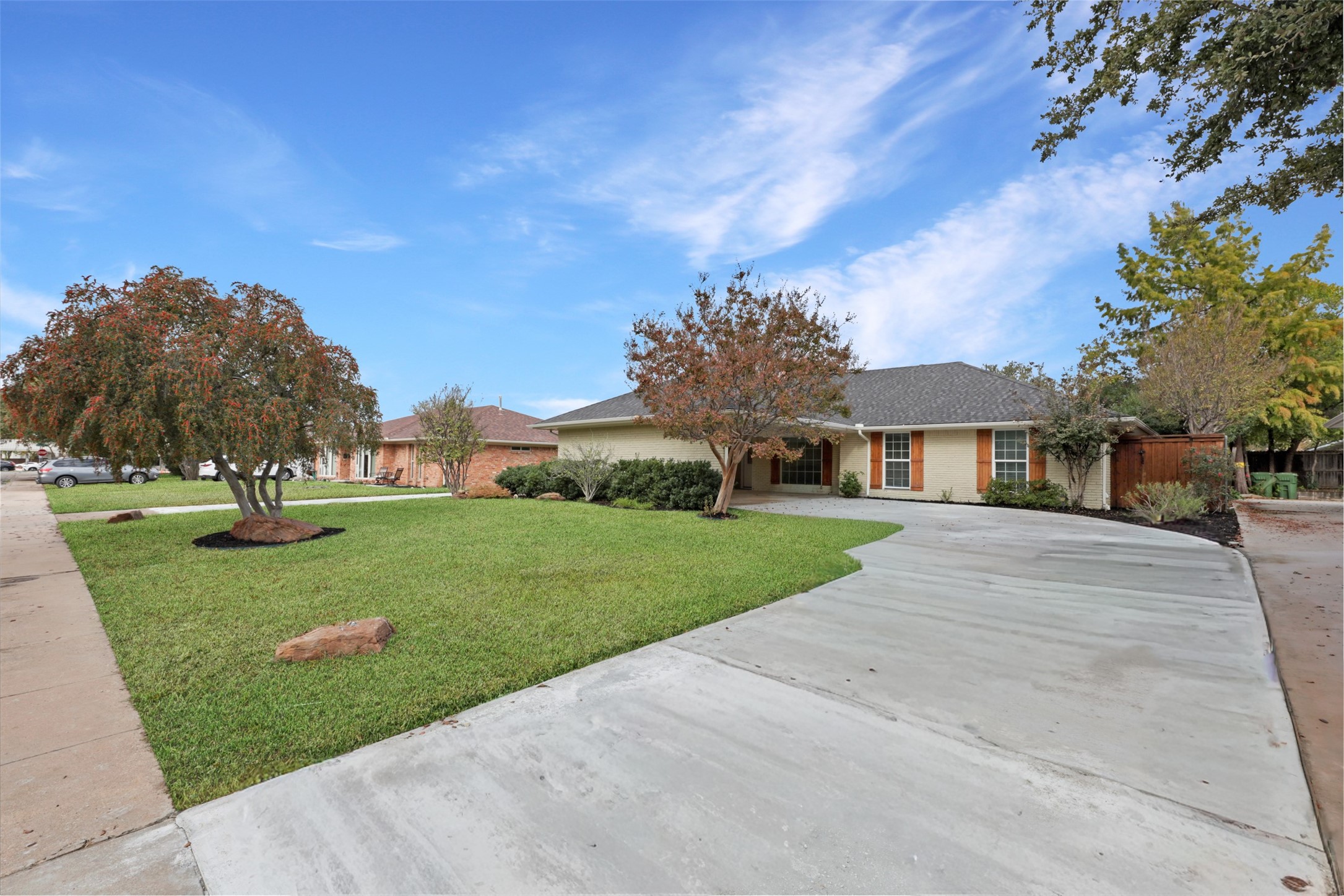 2707 Quail Ridge Drive