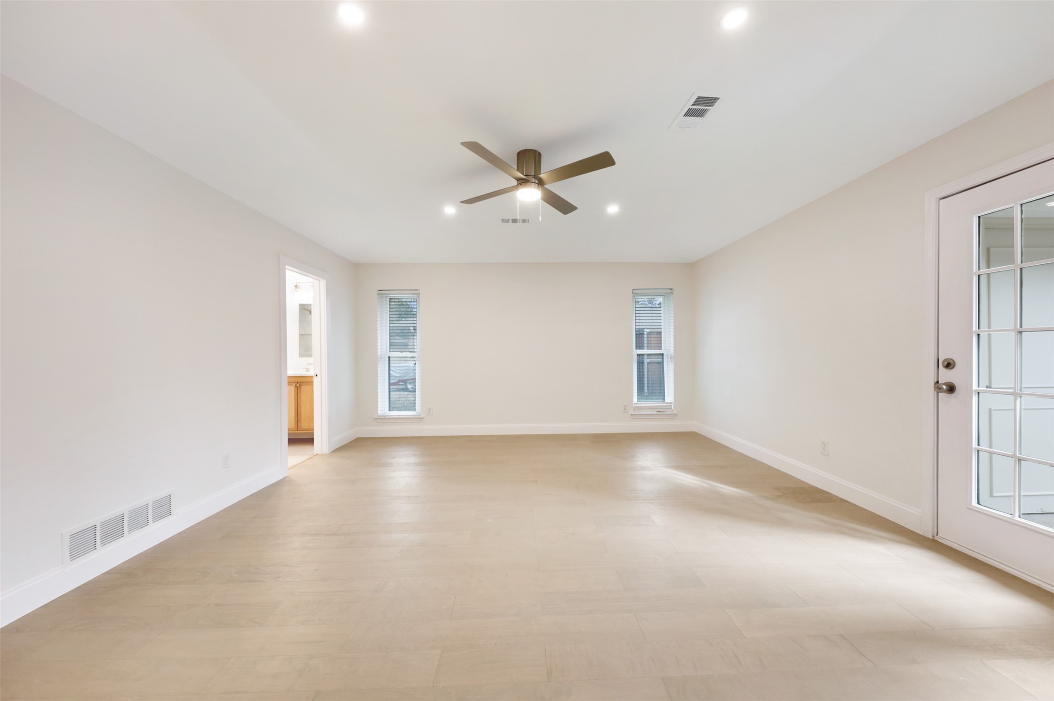 2707 Quail Ridge Drive