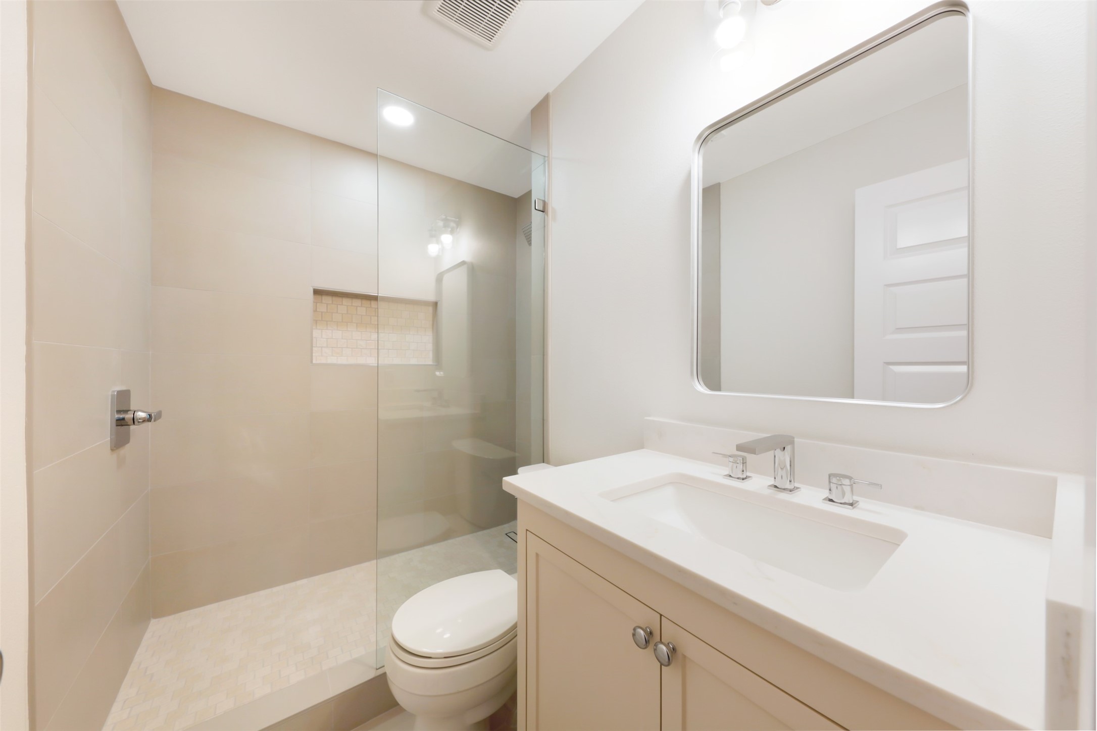 2707 Quail Ridge Drive