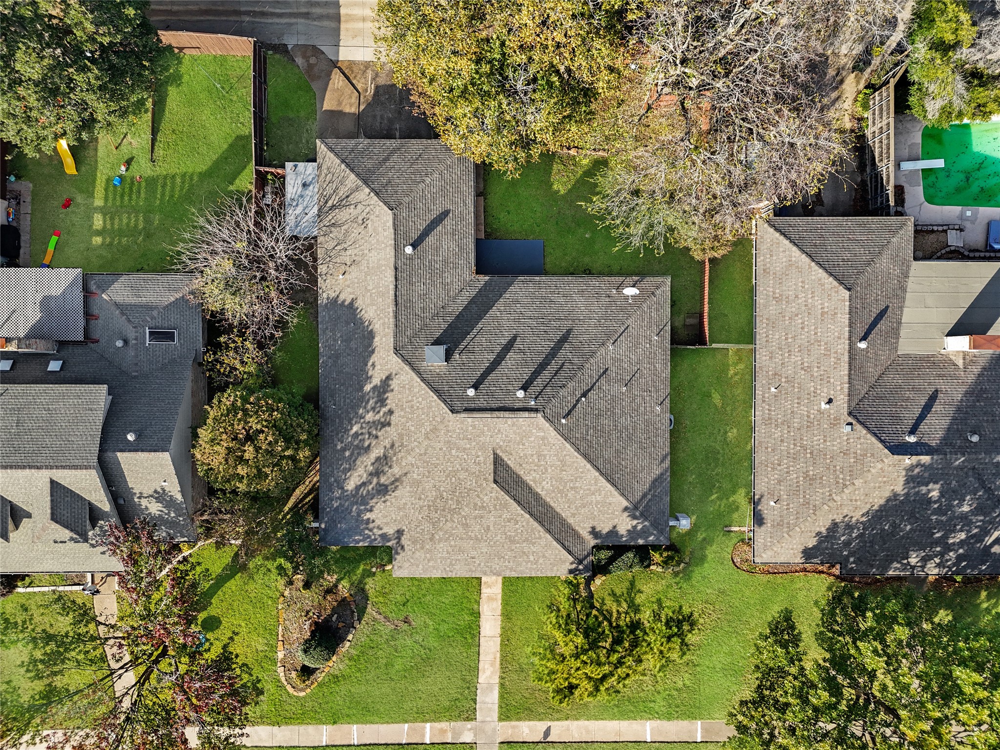 2413 Bluffton Drive