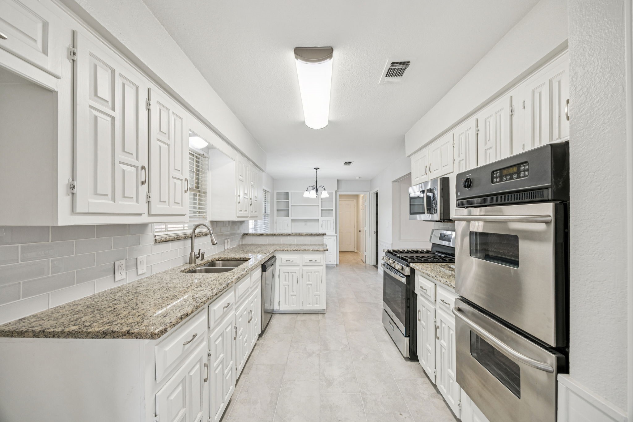 2413 Bluffton Drive