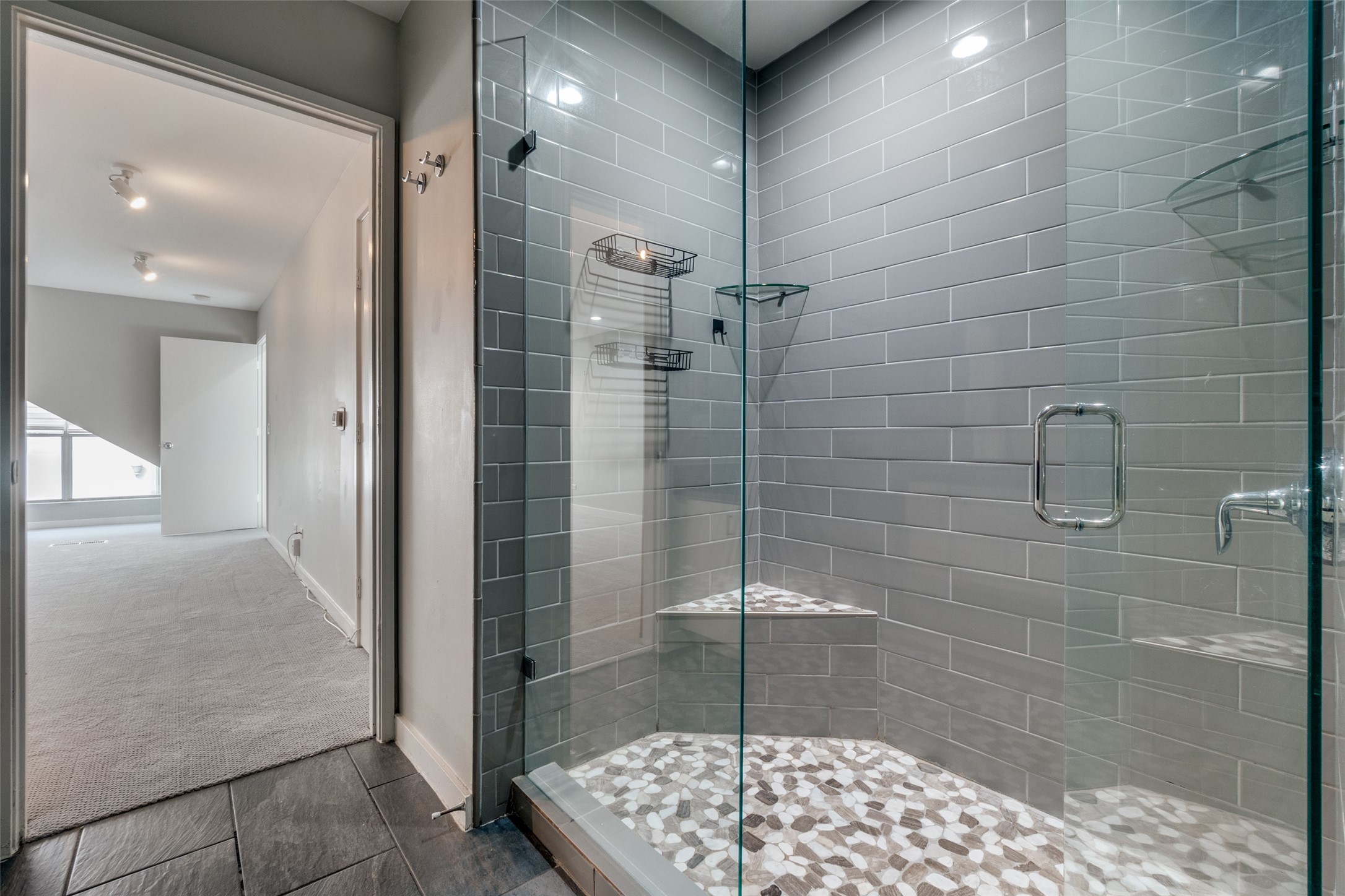 4231 Travis Street 20