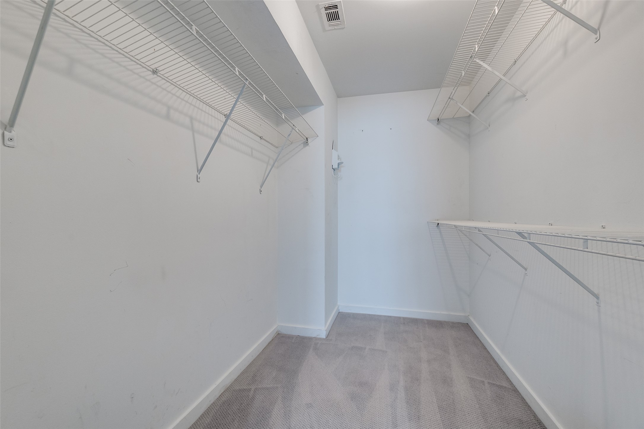 4231 Travis Street 20