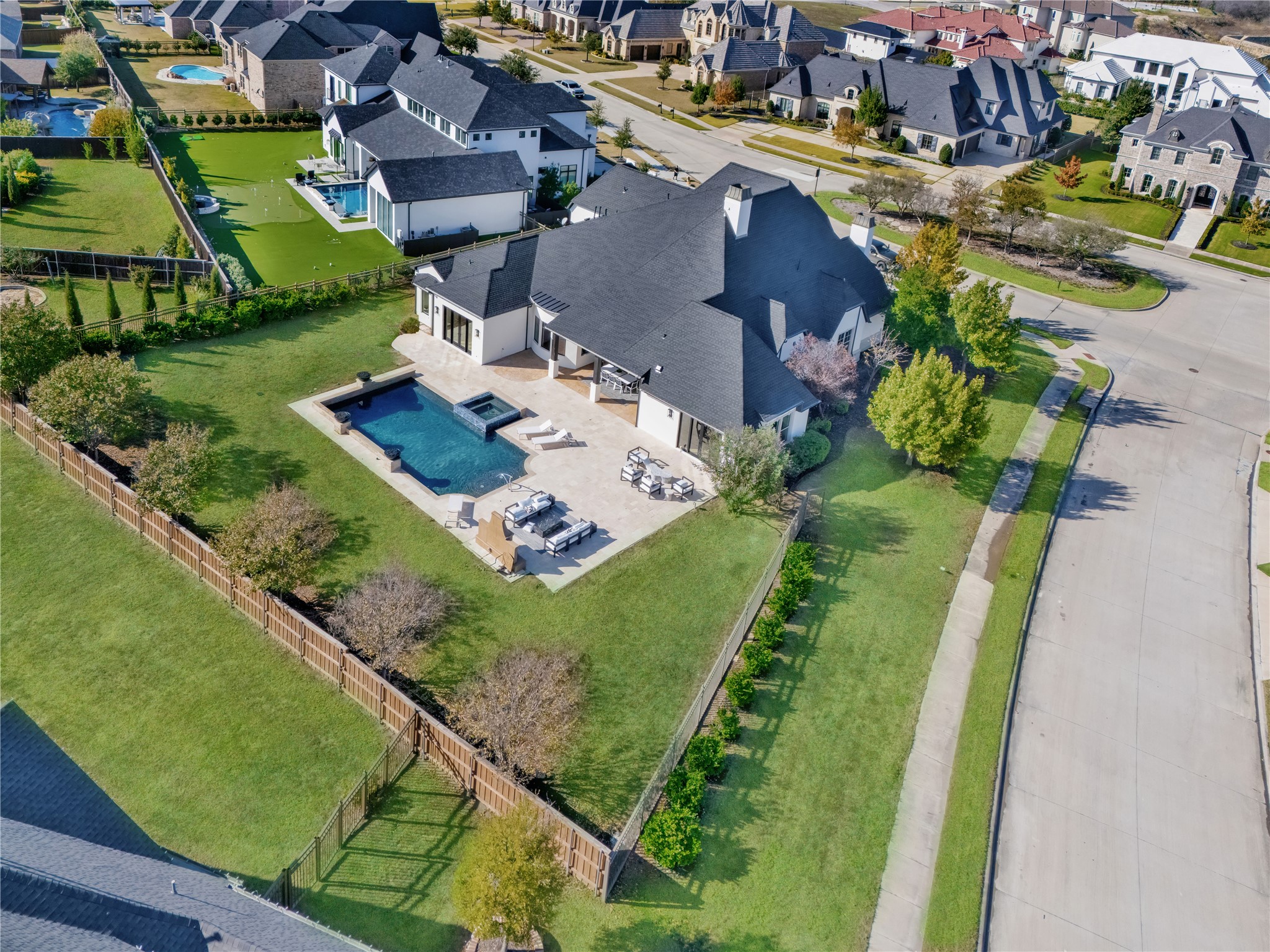 2095 Courtland Drive