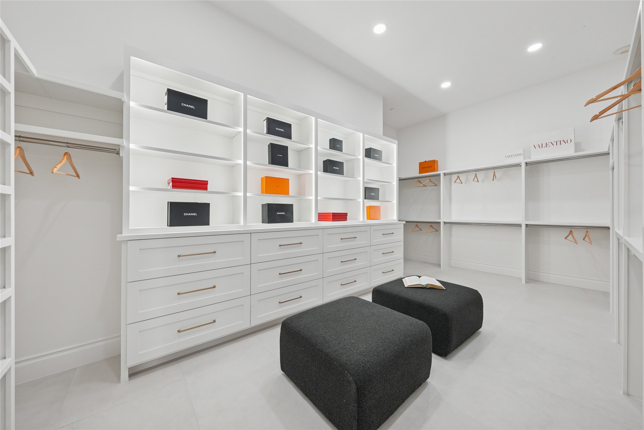 2095 Courtland Drive