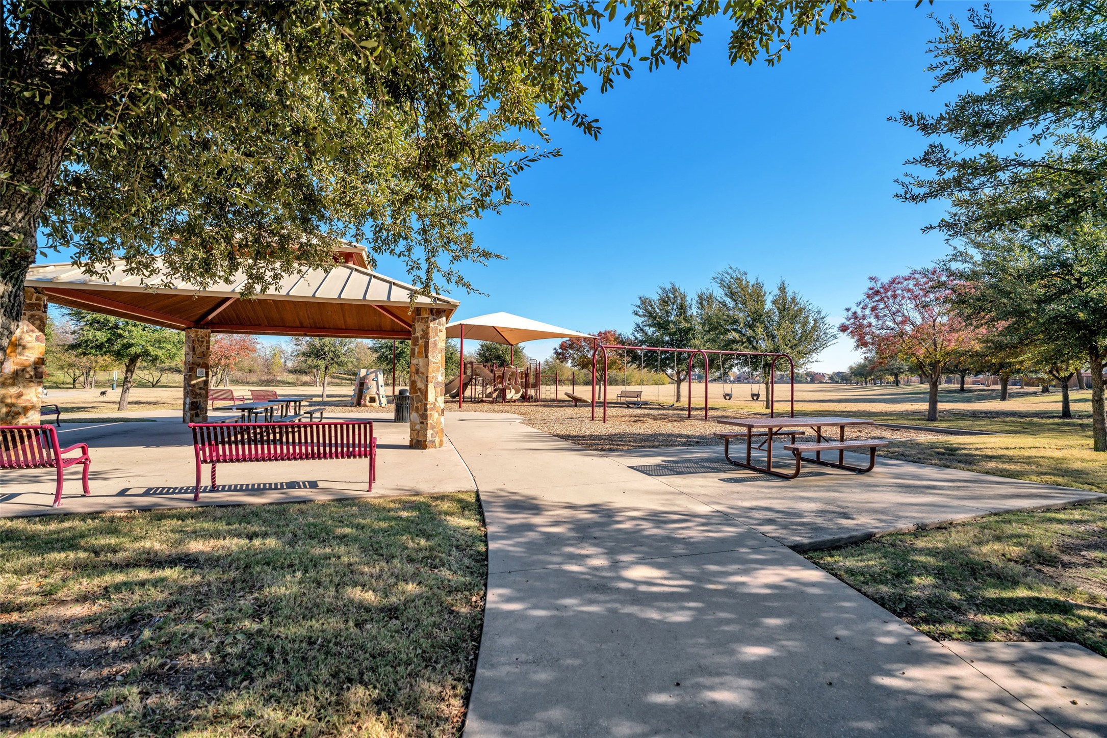 3585 Navarro Way