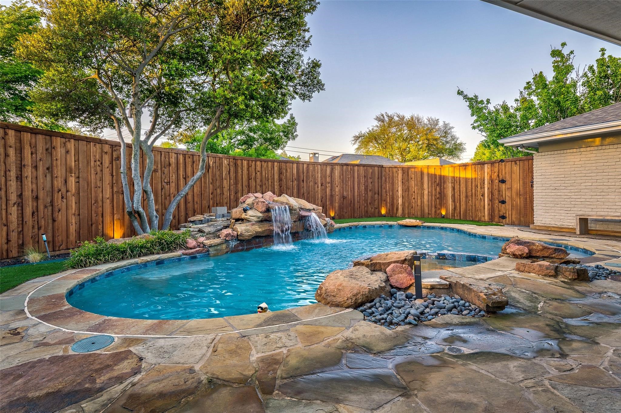 6009 Black Berry Lane