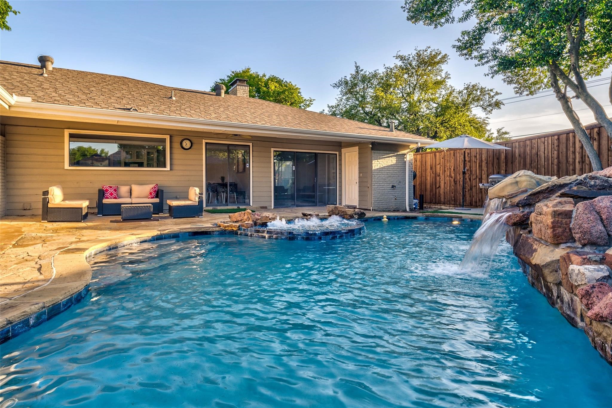 6009 Black Berry Lane