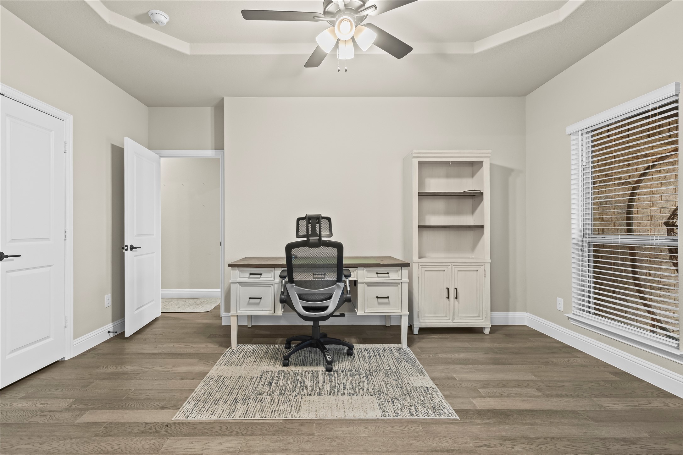 14892 Hometown Drive