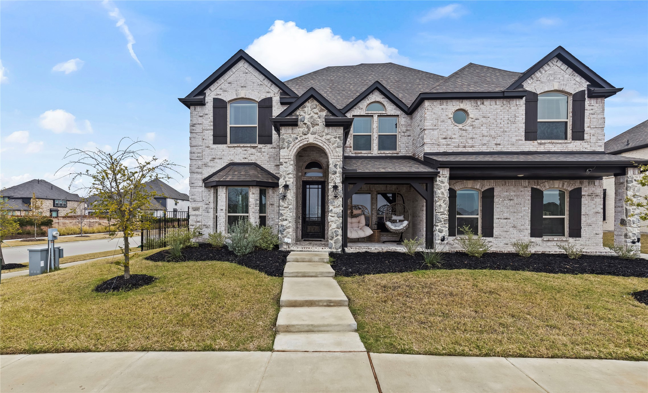 14892 Hometown Drive